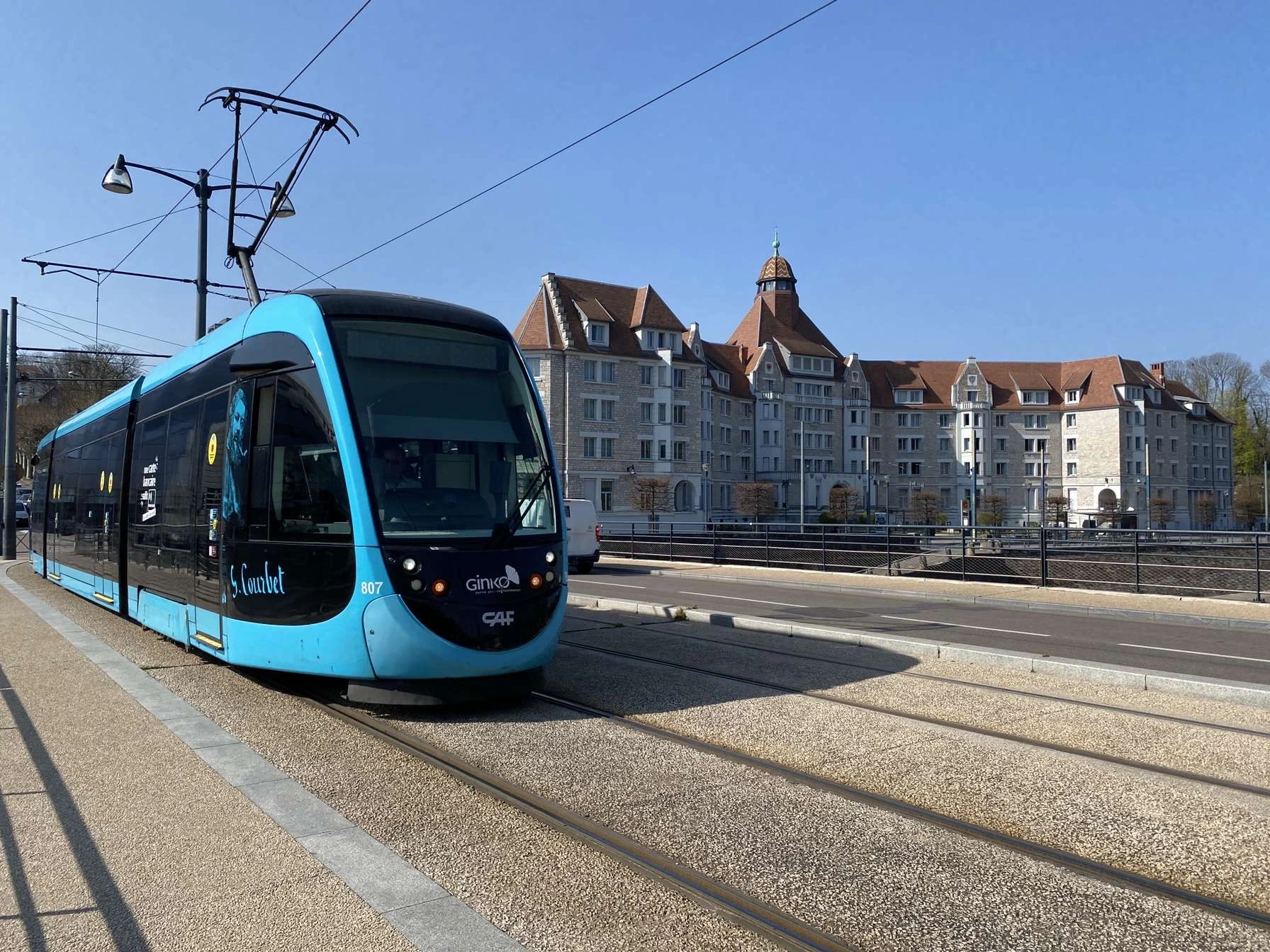 tramway, Canot, Besançon, ville ensoleillée, centre-ville de Besançon